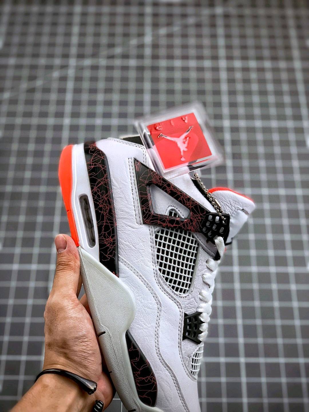 💰纯原版本360💰280公司级💰180真标 air jordan 4 红蓝鸳鸯  白红  热熔岩  全码出货通知‼【官方纯原版本 诠释市场最强四代】椰子350 700 500纯原市场最高工艺复刻 乔1无色差修正 #原盒af1原配  黑曜石独家空军配原一号鞋拆解开发 #原楦原