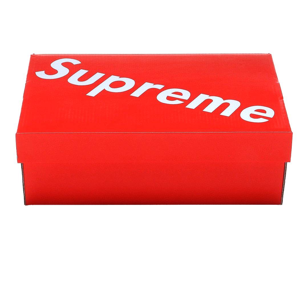 本地自取💰260 海外限量发售！公司级NIke Air Force 1 '07 Low “Supreme滑板系列--米白” 空军一号 低帮 运动鞋 休闲鞋 折边针车 工艺难度大 原楦头原纸板 原装鞋盒 定制五金配件 内置全掌气垫 原厂鞋底 美国街头滑板鞋潮牌，红底白色的独特LO