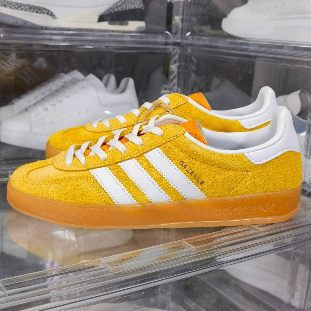 Adidas Original Samba 桑巴 黄麂皮   全新高端零售平台专供品质出货  市场目前最顶级的版本 全鞋身采用原厂头层麂皮 1:1正确细节 还原 独家私模大底 非市面公底！ 货号:HQ87186 尺码：36 36.5 37 38 38.5 39 40 40.5 4