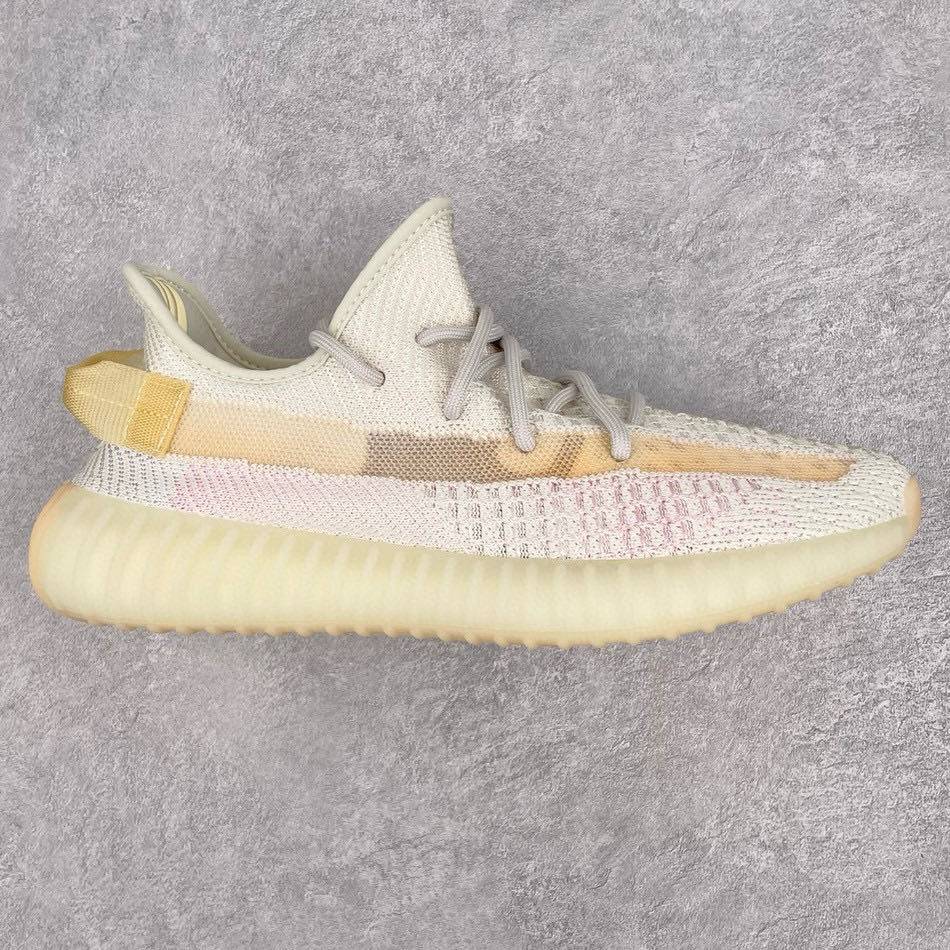 真标💰100 130  公司级💰150  180  纯原💰260  350 Yeezy Boost 350 V2 系列 47个配色 市面中端最王炸版本 lw同源配套打造 全套原楦 原纸版 原鞋开模完美打造 采用辰元飞织鱼丝网原厂面 非进口机台 大底原厂半透明RB巴斯夫满钉大