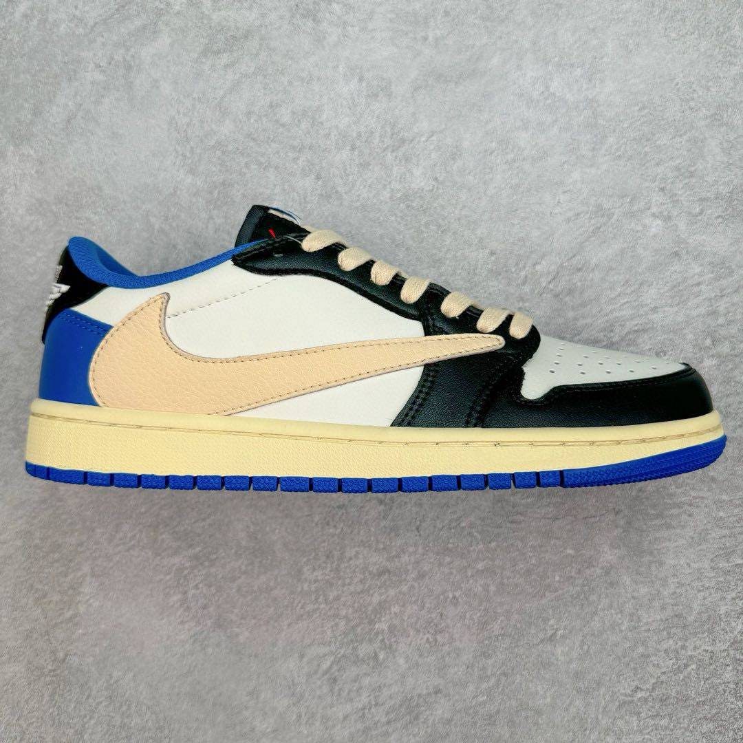 真标💰110 150 公司级💰180 220 纯原💰260 350  Travis Scott x Air Jordan AJ1 Low TS联名倒钩低帮系列 毫无疑问市场中端王者 耗时半年巨作 全套原纸板楦头开发 确保原汁原味 完美呈现倒钩版型 原档案转印油墨一体 一码一