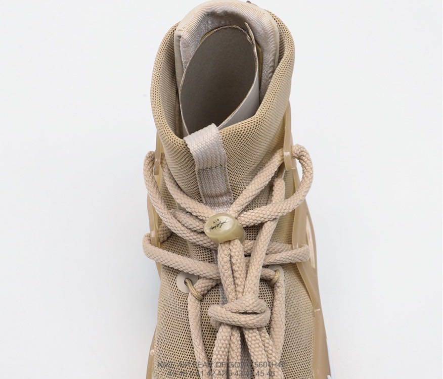 💰420 大厂出品 air fear of god 1 fog 联名篮球鞋 black 全码补货 目前市面唯一气垫无氧化版本 区分市面一眼假鞋型 后跟全面升级 大几率过验 无法鉴定  尺码：40 40.5 41 42 42.5 43 44 44.5 45 46