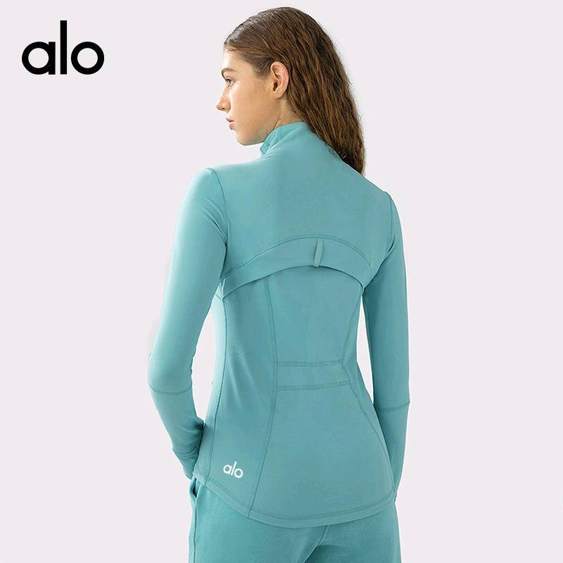 ALO YOGA💰133💎支持一件代发
aloyoga瑜伽健身外套修身弹力运动外套拉链跑步长袖
【品牌】AlO
【款号】18031
【面料】锦纶/氨纶
【颜色】阿尔卑斯白，白色，潮青色，海月岩，黑色，可可色，绿碧石，抹茶绿，秋橙，野青树，中国红，珠光白
【尺码】2，4，6，8，10，12
 专柜同款品质，厂家直销，货源充足，售后保障