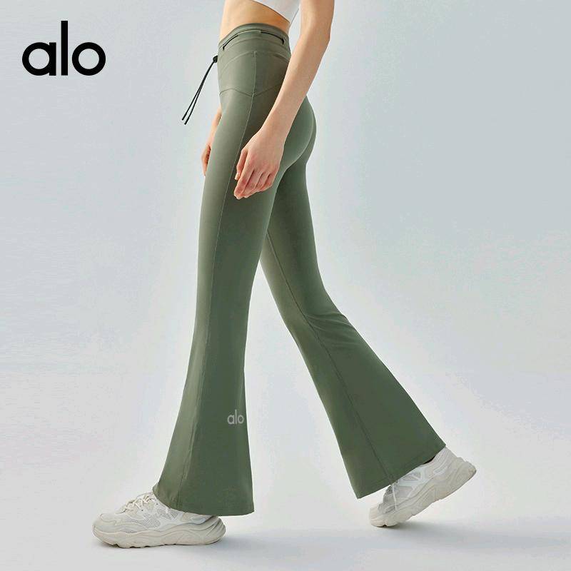 ALO YOGA 💰88💎支持一件代发 
alo yoga裸感微喇瑜伽长裤高腰提臀健身裤无尴尬线喇叭裤
【品牌】ALO 
【款号】DSP577
【面料】涤纶
【颜色】海岩灰，黑色，可可色，雪松绿
【尺码】S，M，L，XL
 专柜同款品质，厂家直销，货源充足，售后保障