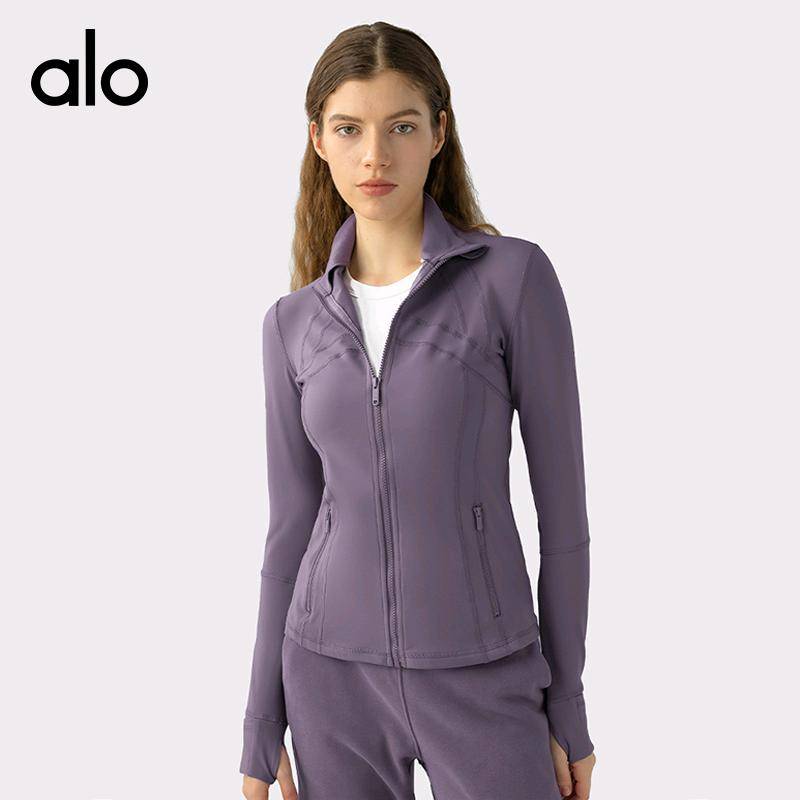 ALO YOGA💰133💎支持一件代发
aloyoga瑜伽健身外套修身弹力运动外套拉链跑步长袖
【品牌】AlO
【款号】18031
【面料】锦纶/氨纶
【颜色】阿尔卑斯白，白色，潮青色，海月岩，黑色，可可色，绿碧石，抹茶绿，秋橙，野青树，中国红，珠光白
【尺码】2，4，6，8，10，12
 专柜同款品质，厂家直销，货源充足，售后保障
