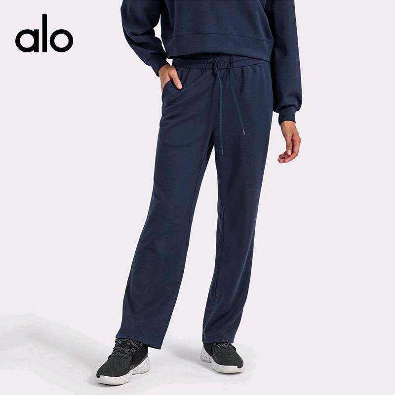 ALO YOGA  💰103💎支持一件代发
aloyoga 休闲宽松运动卫裤女液态空气层软糯亲肤健身直筒长裤
【品牌】ALO 
【款号】DAW016
【面料】52%涤纶+40%人棉+8%氨纶
【颜色】海军蓝，石墨灰，珠光白
【尺码】4/S，6/M，8/L，10/XL，12/XXL
 专柜同款品质，厂家直销，货源充足，售后保障
