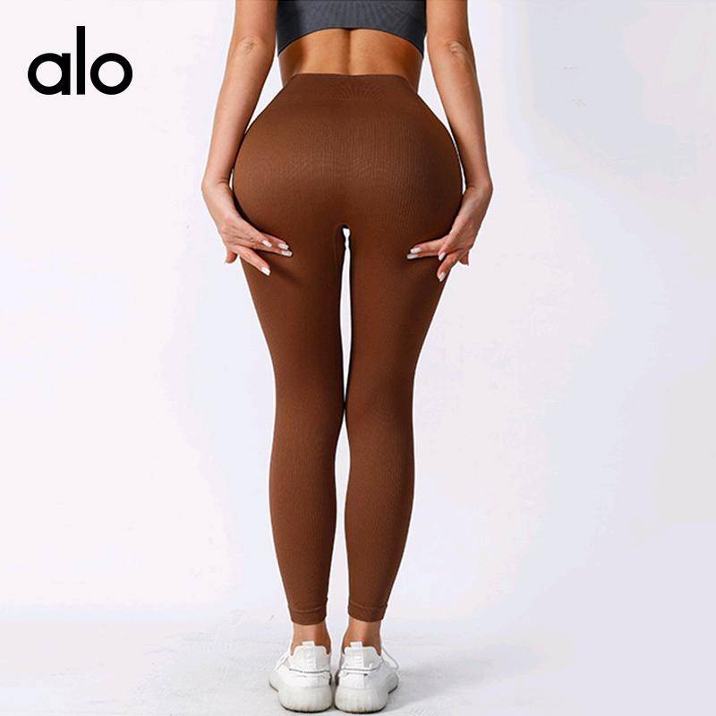 ALO YOGA  💰70💎支持一件代发
alo yoga螺纹运动健身紧身裤高腰收腹无缝跨境瑜伽裤
【品牌】ALO 
【款号】CK2308
【面料】锦纶/尼龙
【颜色】白色，黑色，灰色，酒红色，咖啡色，克莱因蓝，蓝色，米白，浅粉色，浅咖，浅紫色，珊瑚红，深绿，天蓝，紫色
【尺码】S，M，L
 专柜同款品质，厂家直销，货源充足，售后保障