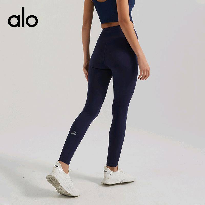 ALO YOGA💰68💎支持一件代发
aloyoga瑜伽裤裸感蜜桃臀高腰提臀运动裤收腹紧身瑜伽裤
【品牌】ALO 
【款号】CK005
【面料】涤纶/氨纶
【颜色】藏青色，黑色，灰色
【尺码】S/6，M/8，L/10，XL/12，XXL/14
 专柜同款品质，厂家直销，货源充足，售后保障