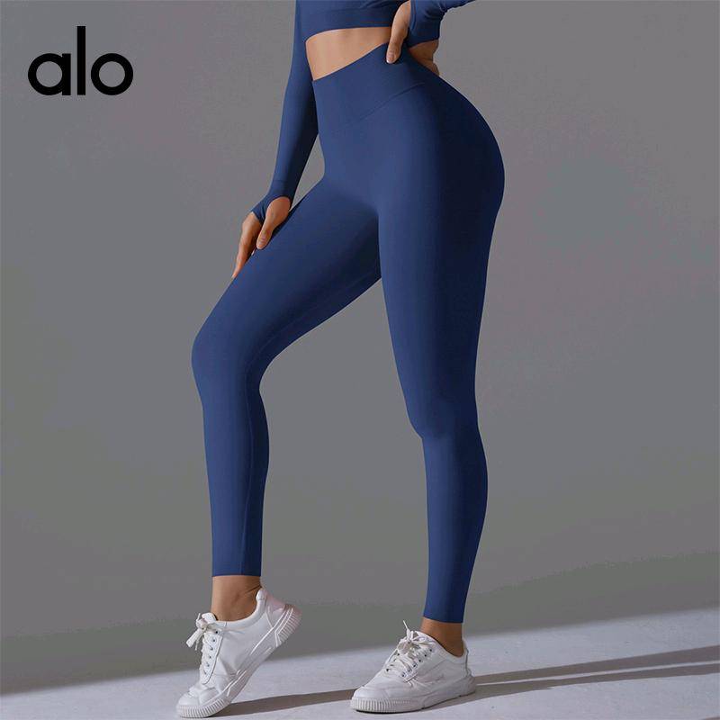 ALO YOGA  💰73💎支持一件代发
aloyoga 女装纯色蜜桃运动裤紧身跑步健身瑜伽服高腰提臀瑜伽
【品牌】ALO 
【款号】CK6666
【面料】锦纶/氨纶
【颜色】大红，黑色，火龙果色，酒红，梦幻紫，墨绿，墨青，热带橙，深灰，深蓝，雾苔绿，犀牛灰，因蓝，月光白，棕色
【尺码】S，M，L
 专柜同款品质，厂家直销，货源充足，售后保障