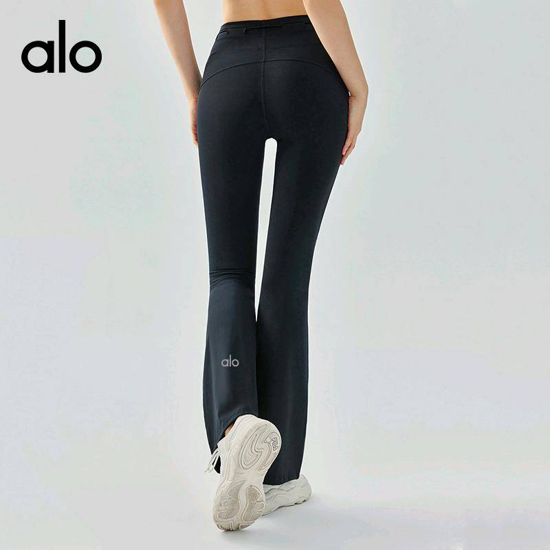 ALO YOGA 💰88💎支持一件代发 
alo yoga裸感微喇瑜伽长裤高腰提臀健身裤无尴尬线喇叭裤
【品牌】ALO 
【款号】DSP577
【面料】涤纶
【颜色】海岩灰，黑色，可可色，雪松绿
【尺码】S，M，L，XL
 专柜同款品质，厂家直销，货源充足，售后保障