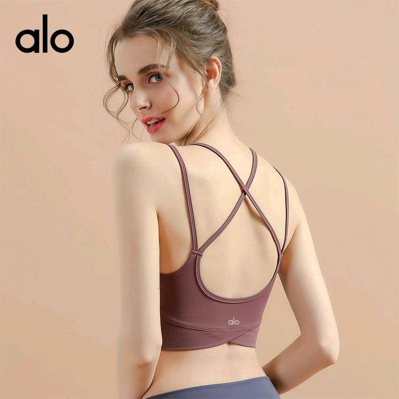 ALO YOGA 💰66💎支持一件代发
ALO瑜伽服 瑜伽文胸女士瑜伽文胸 透气跑步运动健身训练瑜伽内衣
【品牌】ALO 
【款号】2040
【面料】锦纶/尼龙 
【颜色】白色，褐色，摩卡色
【尺码】4/XS，6/S，8/M，10/L，12/XL
 专柜同款品质，厂家直销，货源充足，售后保障