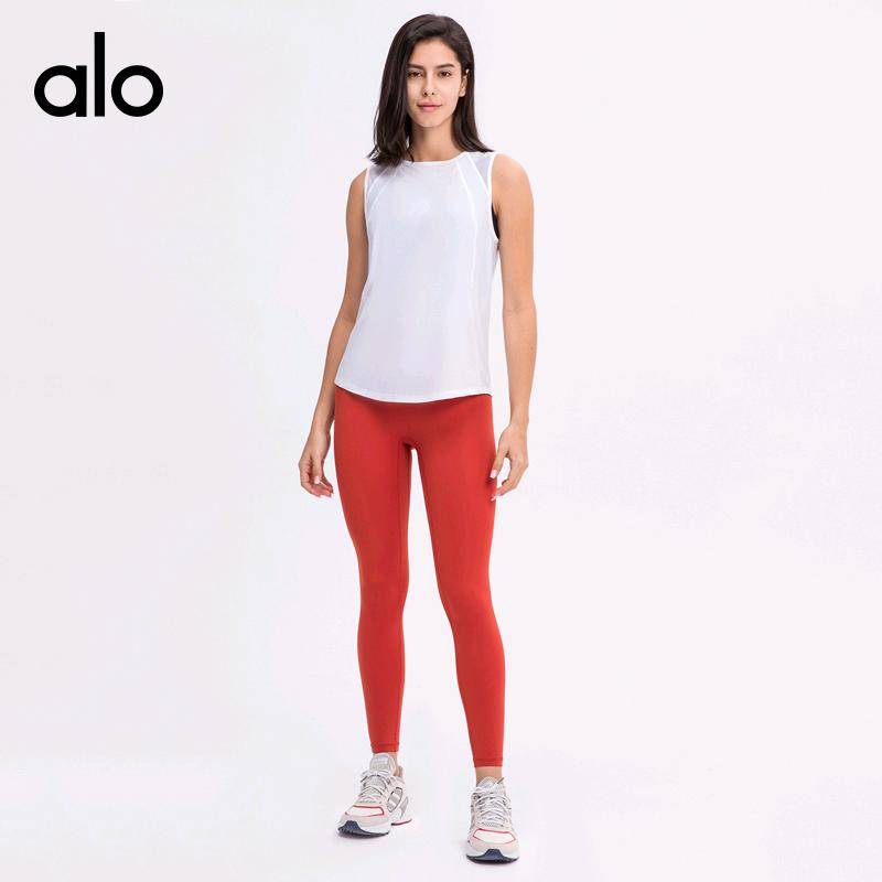 ALO YOGA💰68💎支持一件代发
aloyoga短袖速干镂空网纱透气运动背心轻薄柔软健身瑜伽上衣
【品牌】ALO 
【款号】DT051
【面料】锦纶/氨纶
【颜色】白色，风车浅蓝，黑色，明亮黄，浅紫白，霜青色，微光蓝，微光紫，舞动黄，小茴香色，银河灰
【尺码】4，6，8，10，12
 专柜同款品质，厂家直销，货源充足，售后保障