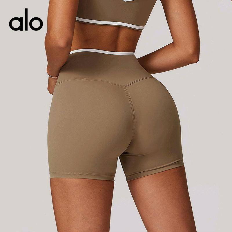 ALO YOGA 💰78💎支持一件代发
aloyoga短裤裸感紧身瑜伽裤交叉高腰阔腿裤运动健身短裤
【品牌】AlO
【款号】DDK8843
【面料】锦纶/氨纶
【颜色】高级黑，可可棕，蓝灰色，天鹅白，樱花粉
【尺码】S，M，L，XL
 专柜同款品质，厂家直销，货源充足，售后保障