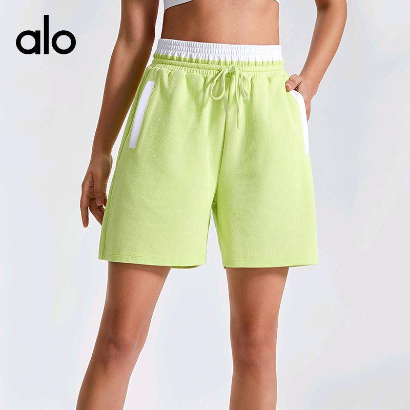 ALO YOGA 💰83💎支持一件代发
aloyoga运动短裤针织撞色高腰收腹休闲中裤瑜伽服跑步健身五分裤
【品牌】alo
【款号】YD4042
【面料】锦纶/尼龙
【颜色】卡其色，悦绿色，珍珠粉，藏蓝色
【尺码】S，M，L，XL
 专柜同款品质，厂家直销，货源充足，售后保障