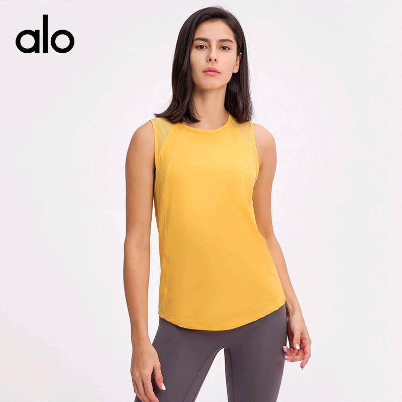 ALO YOGA💰68💎支持一件代发
aloyoga短袖速干镂空网纱透气运动背心轻薄柔软健身瑜伽上衣
【品牌】ALO 
【款号】DT051
【面料】锦纶/氨纶
【颜色】白色，风车浅蓝，黑色，明亮黄，浅紫白，霜青色，微光蓝，微光紫，舞动黄，小茴香色，银河灰
【尺码】4，6，8，10，12
 专柜同款品质，厂家直销，货源充足，售后保障
