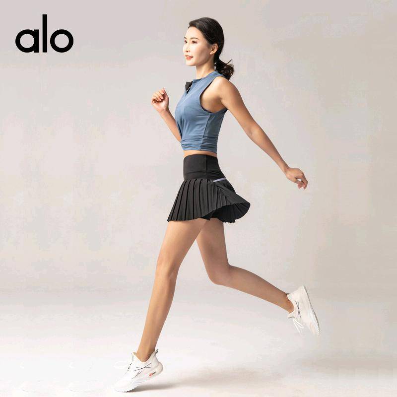 ALO YOGA 💰78💎支持一件代发
ALO网球裙 运动网球裙女防走光速干瑜伽百褶短裙
【品牌】ALO 
【款号】DK09
【面料】锦纶/尼龙 
【颜色】白色，粉色，黑色，灰色，浅蓝，深绿，紫色
【尺码】S，M，L，XL，XXL
 专柜同款品质，厂家直销，货源充足，售后保障