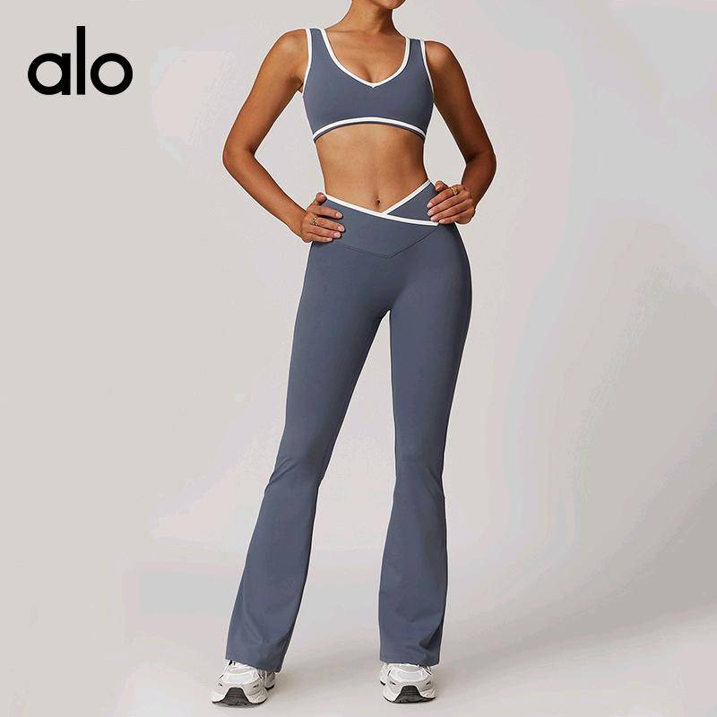ALO YOGA 💰83💎支持一件代发
aloyoga背心瑜伽服设计感撞色宽肩带健身运动背心性感女上衣
【品牌】AlO
【款号】DWX8843
【面料】锦纶/氨纶
【颜色】高级黑，可可棕，蓝灰色，天鹅白，樱花粉
【尺码】S，M，L，XL
 专柜同款品质，厂家直销，货源充足，售后保障