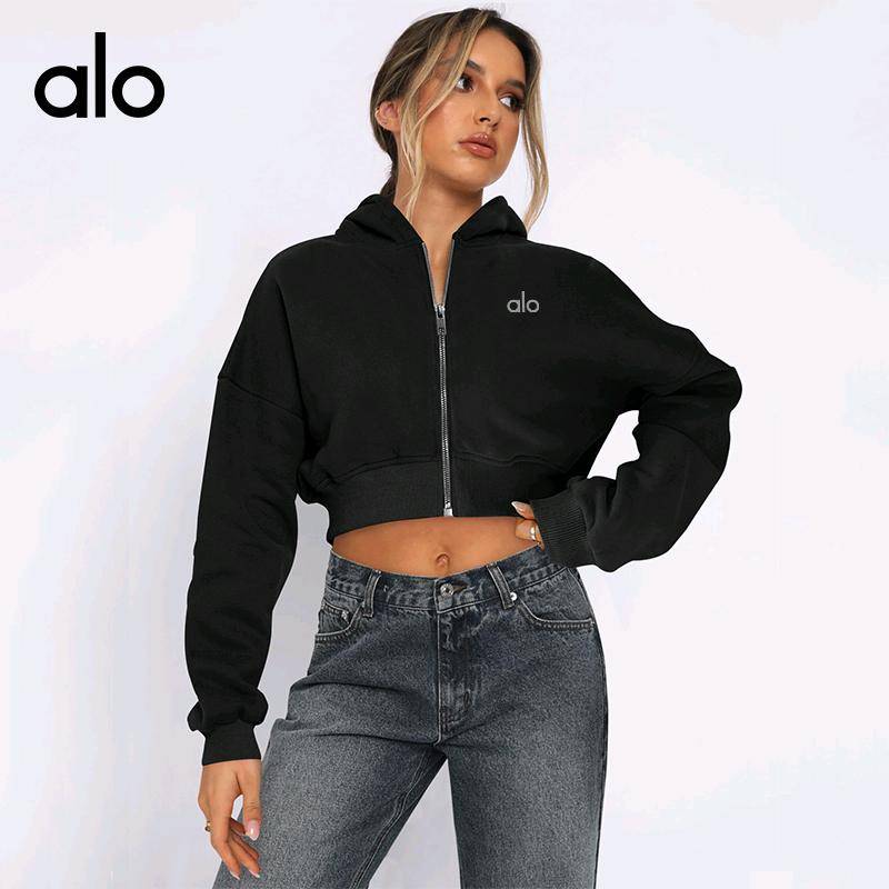 ALO YOGA💰88💎支持一件代发
aloyoga长袖上衣拉链开衫连帽卫衣休闲外套
【品牌】ALO 
【款号】E24W0318
【面料】涤纶，氨纶
【颜色】黑色，花灰，灰蓝，灰色，咖啡灰，米白，杏色
【尺码】S，M，L，XL
 专柜同款品质，厂家直销，货源充足，售后保障