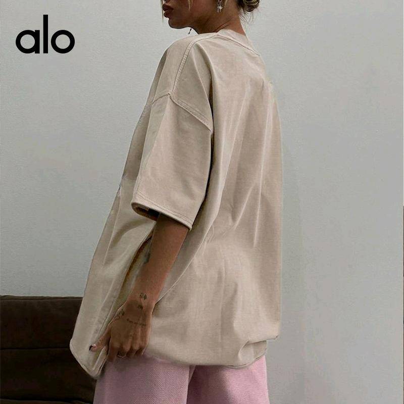 ALO YOGA💰70💎支持一件代发
aloyoga短袖T恤松弛感休闲圆领水洗磨毛短袖T恤
【品牌】ALO 
【款号】TX0036
【面料】棉
【颜色】草绿，黑色，军绿，咖色，蓝色，玫红，浅灰，杏色，紫色
【尺码】S，M，L，XL，2XL
 专柜同款品质，厂家直销，货源充足，售后保障