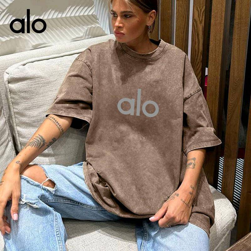 ALO YOGA💰70💎支持一件代发
aloyoga短袖T恤松弛感休闲圆领水洗磨毛短袖T恤
【品牌】ALO 
【款号】TX0036
【面料】棉
【颜色】草绿，黑色，军绿，咖色，蓝色，玫红，浅灰，杏色，紫色
【尺码】S，M，L，XL，2XL
 专柜同款品质，厂家直销，货源充足，售后保障