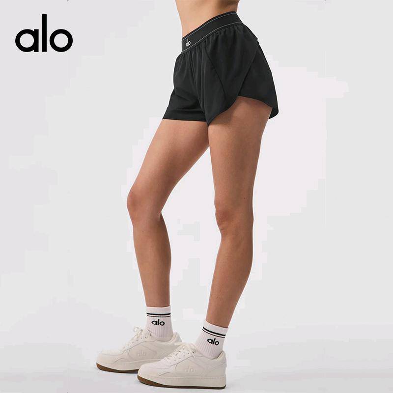 ALO YOGA 💰83💎支持一件代发
aloyoga短裤速干运动跑步高腰短裤瑜伽户外短裤
【品牌】AlO
【款号】JY90036
【面料】锦纶/氨纶
【颜色】藏蓝色，黑色，红色
【尺码】S，M，L，XL
 专柜同款品质，厂家直销，货源充足，售后保障