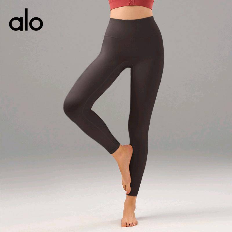 ALO YOGA 💰68💎支持一件代发
alo yoga瑜伽裤女裸感运动弹力高腰健身九分裤休闲穿搭紧身裤
【品牌】AlO
【款号】CK2509
【面料】锦纶 75%+氨纶 25%
【颜色】安哥拉红，高级黑，森林绿，咖啡色，乌木灰，葡萄酒红，水墨灰，象牙白，抹茶绿，墨水蓝
【尺码】S，M，L，XL
 专柜同款品质，厂家直销，货源充足，售后保障