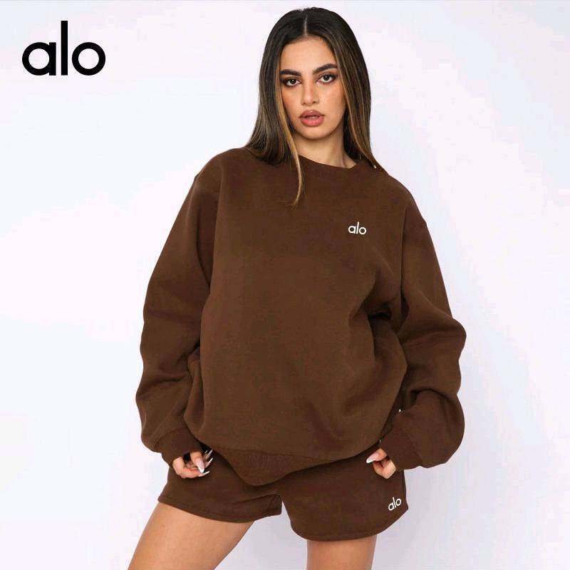 ALO YOGA 💰93💎支持一件代发
aloyoga  套装纯色圆领套头长袖卫衣女装时尚休闲百搭短裤套装
【品牌】AlO
【款号】211256
【面料】锦纶氨纶
【颜色】黑蓝色，黑色，咖啡色，兰色，绿色，奶奶灰，杏色
【尺码】S，M，L，XL，XXL
 专柜同款品质，厂家直销，货源充足，售后保障