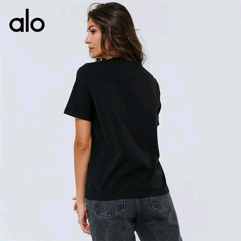 ALO YOGA 💰70💎支持一件代发
ALO yoga短袖同款宽松运动瑜伽短袖吸汗跑步休闲T恤速干健身上衣
【品牌】AlO
【款号】DTX0032
【面料】棉
【颜色】暗红，白色，苍绿，藏青，黑色，咖啡色，玫红色，墨绿色，嫩绿色，浅灰色，浅紫色，青灰色，雾灰色
【尺码】S，M，L，XL，2XL，3XL，4XL
 专柜同款品质，厂家直销，货源充足，售后保障