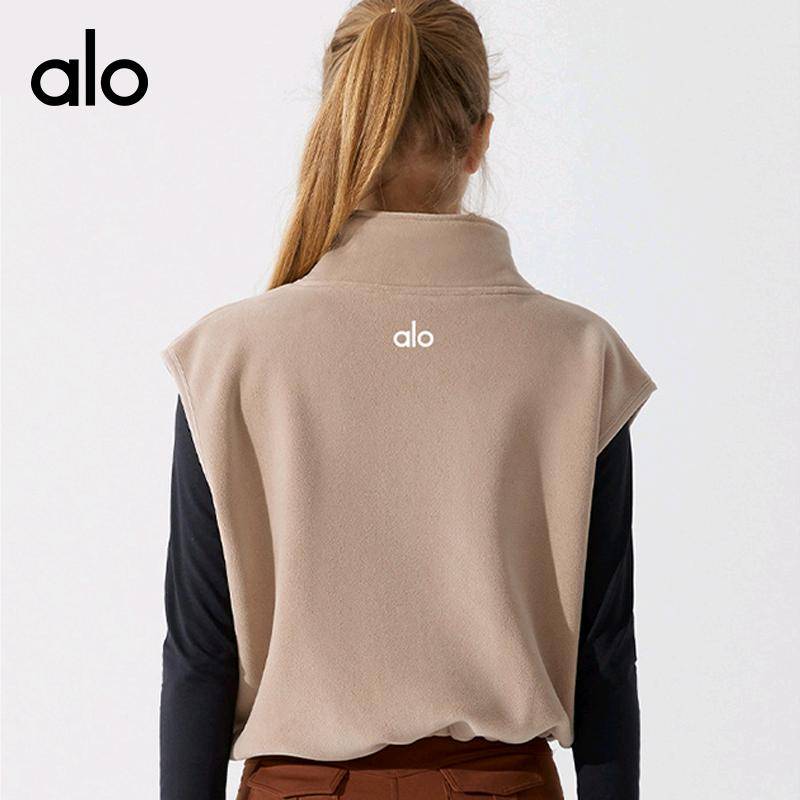 ALO YOGA 💰93💎支持一件代发
alo立领拉链马甲女秋冬运动保暖休闲外套加绒无袖健身背心外穿
【品牌】ALO 
【款号】YM282
【面料】聚酯纤维（涤纶）
【颜色】黑色，焦茶咖，燕麦奶
【尺码】S，M，L，XL
专柜同款品质，厂家直销，货源充足，售后保障
