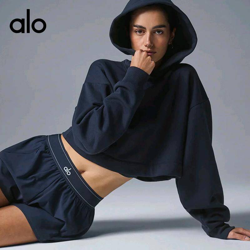 ALO YOGA 💰83💎支持一件代发
aloyoga短裤速干运动跑步高腰短裤瑜伽户外短裤
【品牌】AlO
【款号】JY90036
【面料】锦纶/氨纶
【颜色】藏蓝色，黑色，红色
【尺码】S，M，L，XL
 专柜同款品质，厂家直销，货源充足，售后保障