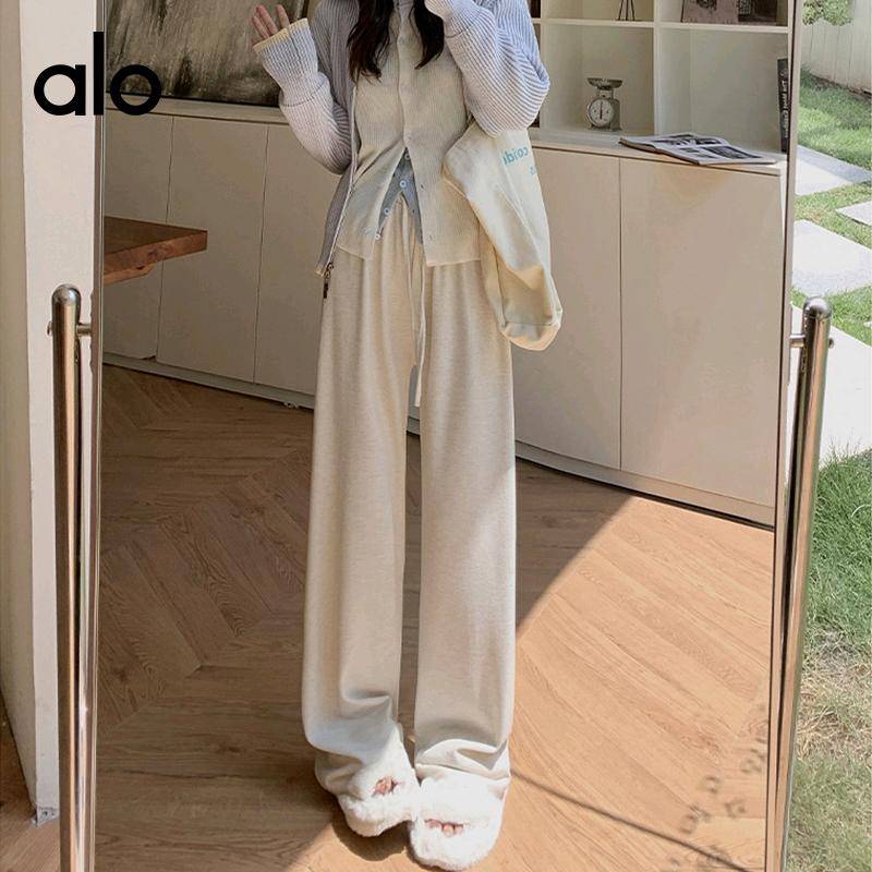 ALO YOGA💰78💎支持一件代发
aloyoga 针织云朵糯米裤宽松高腰垂感休闲阔腿裤拖地裤
【品牌】ALO 
【款号】JY1215
【面料】聚酯纤维/人棉/氨纶
【颜色】白灰常规，黑色常规，米白常规，浅灰常规，深灰常规，燕麦常规
【尺码】S，M，L，XL
 专柜同款品质，厂家直销，货源充足，售后保障