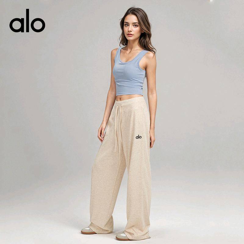 ALO YOGA 💰93💎支持一件代发
alo 瑜伽裤女垂感阔腿休闲裤慵懒松弛感运动裤宽松拖地阔腿裤
【品牌】AlO
【款号】KZ240804
【面料】聚酯纤维/氨纶
【颜色】奶杏色
【尺码】S，M，L，XL，XXL
 专柜同款品质，厂家直销，货源充足，售后保障