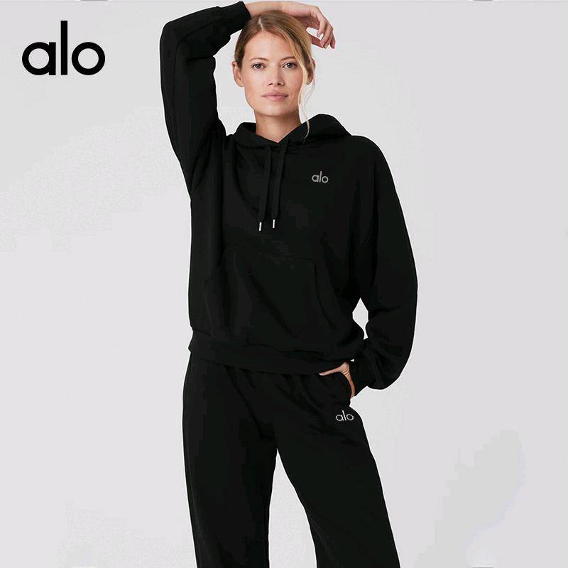 ALO YOGA💰78💎支持一件代发
aloyoga 新款瑜伽服套头休闲宽松圆领卫衣春秋季多巴胺纯色卫衣
【品牌】ALO 
【款号】JY9710（圆领卫衣）
【面料】聚酯纤维/棉
【颜色】白色，藏青色，黑色，麻灰色，深卡其色，铁灰色，雾霾蓝色
【尺码】S，M，L，XL ，XXL ，XXXL
 专柜同款品质，厂家直销，货源充足，售后保障