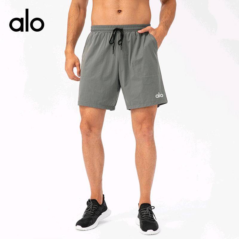 ALO YOGA 💰78💎支持一件代发
aloyoga 男宽松跑步健身短裤轻薄透气速干短裤时尚休闲运动五分裤
【品牌】AlO
【款号】21412
【面料】锦纶+氨纶
【颜色】暗红，藏青，黑色，灰色，卡其，浅绿
【尺码】S，M，L，XL，XXL
 专柜同款品质，厂家直销，货源充足，售后保障