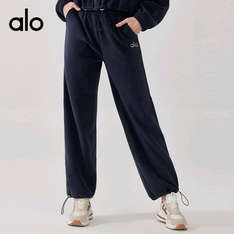 ALO YOGA 💰103💎支持一件代发
aloyoga 冬季加绒加厚摇粒绒阔腿运动女士裤子抓绒瑜伽裤
【品牌】ALO 
【款号】YK281
【面料】涤纶+氨纶
【颜色】藏青色，黑色，焦茶咖，燕麦色
【尺码】S，M，L，XL
 专柜同款品质，厂家直销，货源充足，售后保障