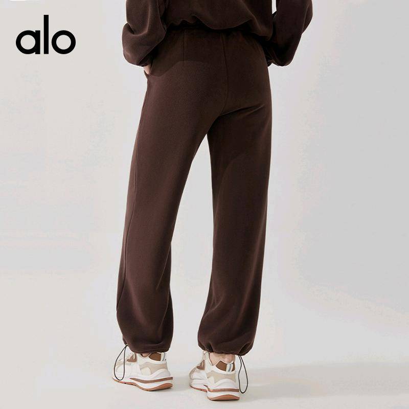 ALO YOGA 💰103💎支持一件代发
aloyoga 冬季加绒加厚摇粒绒阔腿运动女士裤子抓绒瑜伽裤
【品牌】ALO 
【款号】YK281
【面料】涤纶+氨纶
【颜色】藏青色，黑色，焦茶咖，燕麦色
【尺码】S，M，L，XL
 专柜同款品质，厂家直销，货源充足，售后保障