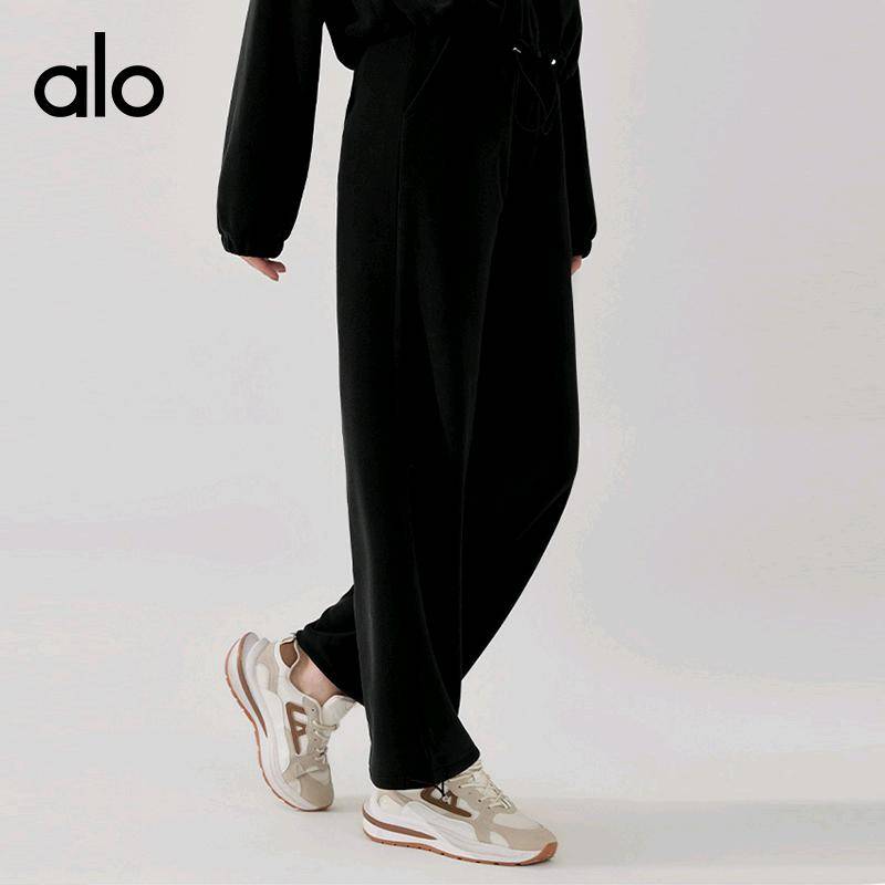 ALO YOGA 💰103💎支持一件代发
aloyoga 冬季加绒加厚摇粒绒阔腿运动女士裤子抓绒瑜伽裤
【品牌】ALO 
【款号】YK281
【面料】涤纶+氨纶
【颜色】藏青色，黑色，焦茶咖，燕麦色
【尺码】S，M，L，XL
 专柜同款品质，厂家直销，货源充足，售后保障