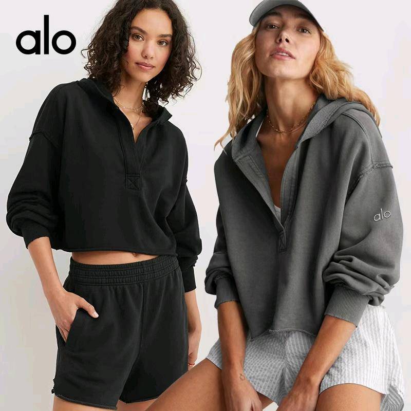 ALO YOGA 💰83💎支持一件代发
aloyoga 跨境热卖时尚宽松潮牌连帽卫衣女春秋欧美女装v领上衣
【品牌】ALO 
【款号】JY0452
【面料】涤纶/氨纶
【颜色】黑色，花灰，灰色，玫红，米白，杏色
【尺码】S，M，L，XL
 专柜同款品质，厂家直销，货源充足，售后保障