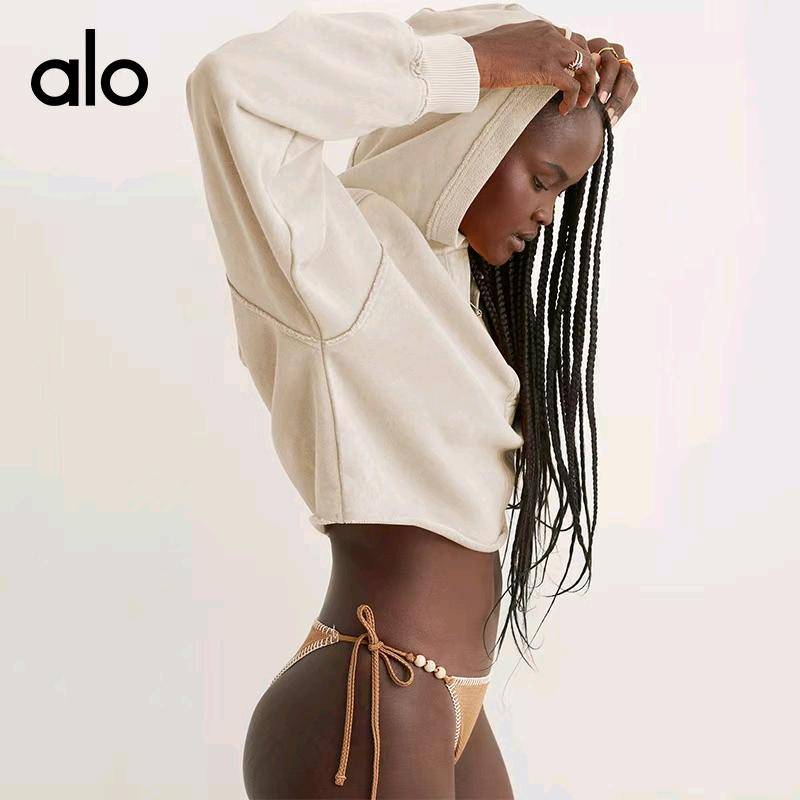 ALO YOGA 💰83💎支持一件代发
aloyoga 跨境热卖时尚宽松潮牌连帽卫衣女春秋欧美女装v领上衣
【品牌】ALO 
【款号】JY0452
【面料】涤纶/氨纶
【颜色】黑色，花灰，灰色，玫红，米白，杏色
【尺码】S，M，L，XL
 专柜同款品质，厂家直销，货源充足，售后保障