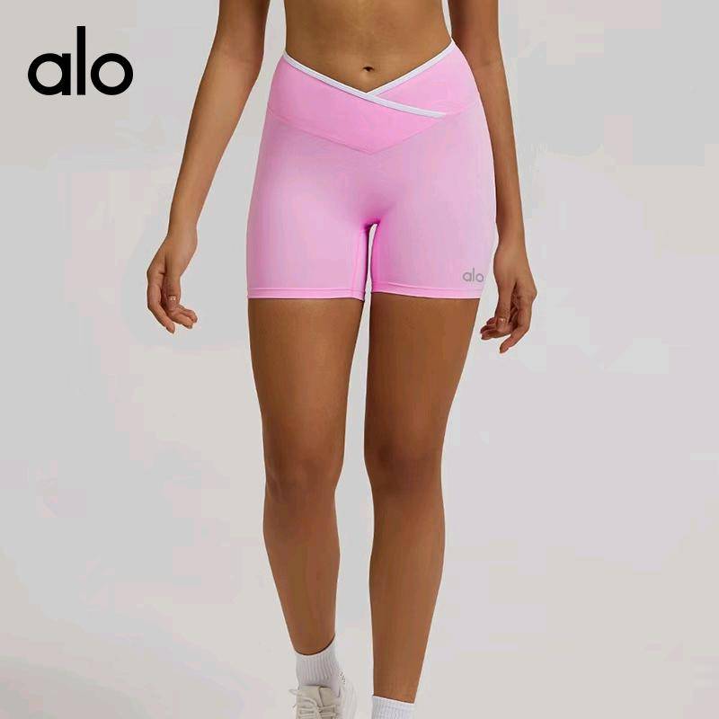ALO YOGA💰78💎支持一件代发
aloyoga交叉高腰瑜伽短裤裸感蜜桃提臀健身运动短裤
【品牌】ALO 
【款号】DK6009
【面料】锦纶/氨纶
【颜色】黑色，可可棕，蓝灰色，樱花粉
【尺码】S，M，L，XL
 专柜同款品质，厂家直销，货源充足，售后保障