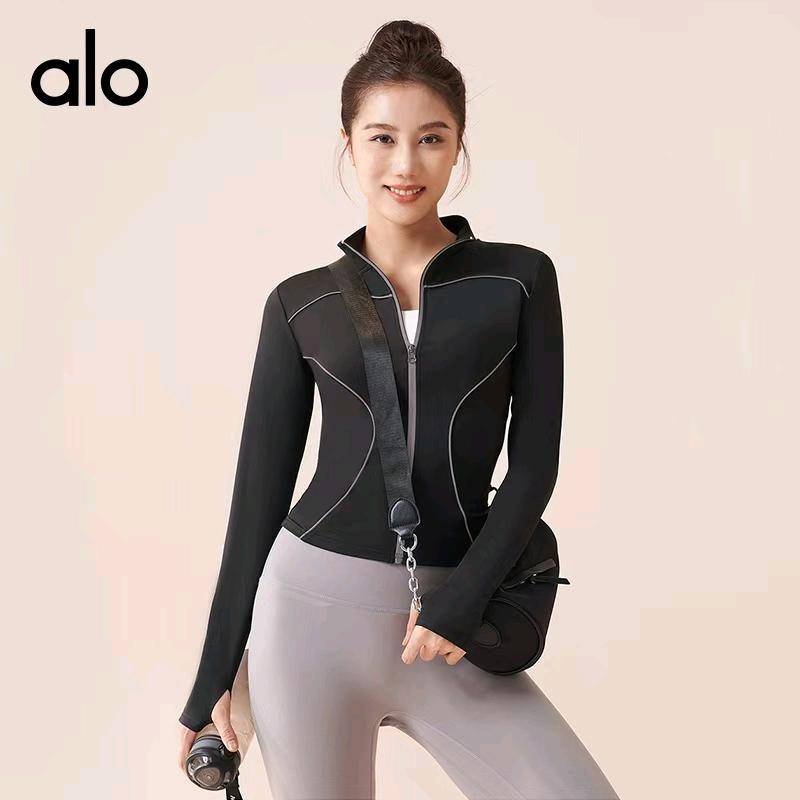 ALO YOGA💰78💎支持一件代发
aloyoga 骑行服户外休闲跑步反光夜跑服女式防风运动外套
【品牌】ALO 
【款号】JYMW060
【面料】聚酯纤维含量82.5%，氨纶含量17.5%
【颜色】白色，海岩灰，玫瑰红，星耀黑
【尺码】S，M，L，XL，XXL
 专柜同款品质，厂家直销，货源充足，售后保障