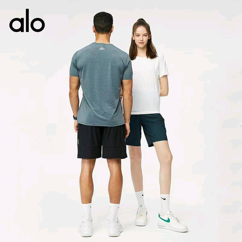 ALO YOGA 💰78💎支持一件代发
aloyoga 男运动速干衣夏季薄款宽松休闲上衣女跑步服篮球冰丝训练T恤
【品牌】ALO 
【款号】R438
【面料】锦纶/氨纶
【颜色】白色，果绿，黑色，湖蓝色，麻黑，雾霾蓝
【尺码】S，M，L，XL，2XL，3XL，4XL
 专柜同款品质，厂家直销，货源充足，售后保障