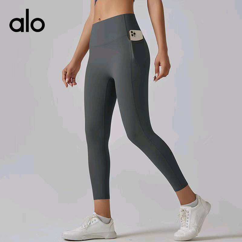 ALO YOGA 💰78💎支持一件代发
aloyoga 跑步裸感健身裤普拉提臀瑜伽裤透气紧身速干运动裤女
【品牌】ALO 
【款号】6647
【面料】锦纶/氨纶
【颜色】白灰色，海军蓝，海月岩，黑色，火龙果，可可色，深灰色，深蓝色，石墨灰，钛灰色
【尺码】S，M，L，XL
 专柜同款品质，厂家直销，货源充足，售后保障