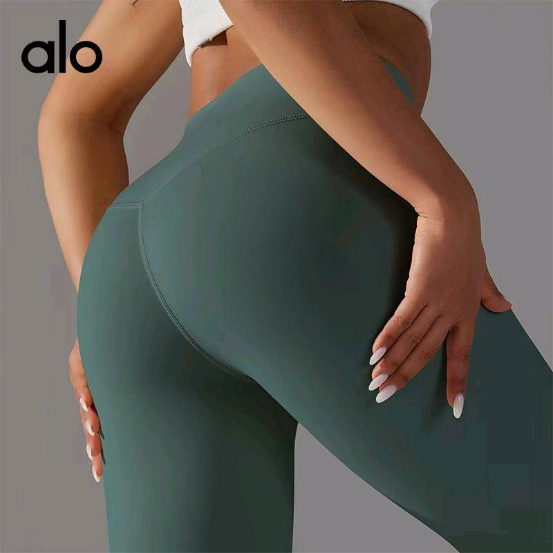 ALO YOGA💰73💎支持一件代发
aloyoga 裸感高腰弹力健身新款瑜伽套装运动无痕瑜伽裤
【品牌】ALO 
【款号】6618
【面料】锦纶/尼龙
【颜色】白灰色，定蓝色，粉紫色，海月岩，黑色，灰褐色，军绿色，可可色，墨绿色，木绿色，浅草绿，浅豆沙，浅粉色，浅灰蓝，浅介黄，浅杏色，沙石色，深灰色，深灰蓝，深蓝色，神秘绿，水绿色，鲜绿色，枣红色，中豆沙，中果绿，中灰色，中蓝色，中绿色，中朽叶，紫蓝色
【尺码】XS，S，M，L，XL
 专柜同款品质，厂家直销，货源充足，售后保障