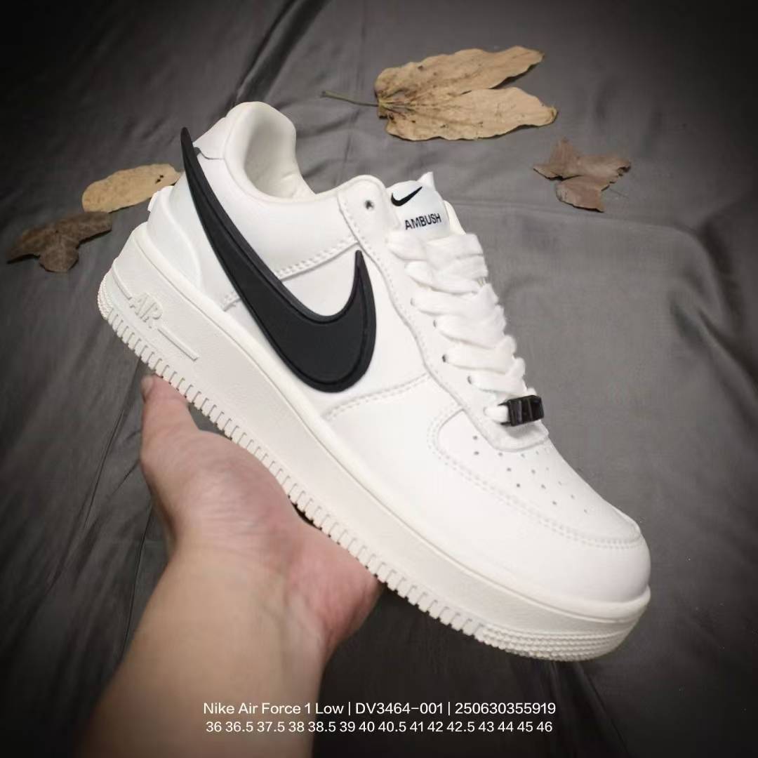 🈴帝王💰249 Nike/耐克 大空军大勾 男女鞋半码制，采用粒面硬质牛剖革鞋面材质，配置全新开发加宽厚重橡胶大底❗空军一号宽底版系列低帮百搭休闲运动板鞋 码数：36-46(带半码)