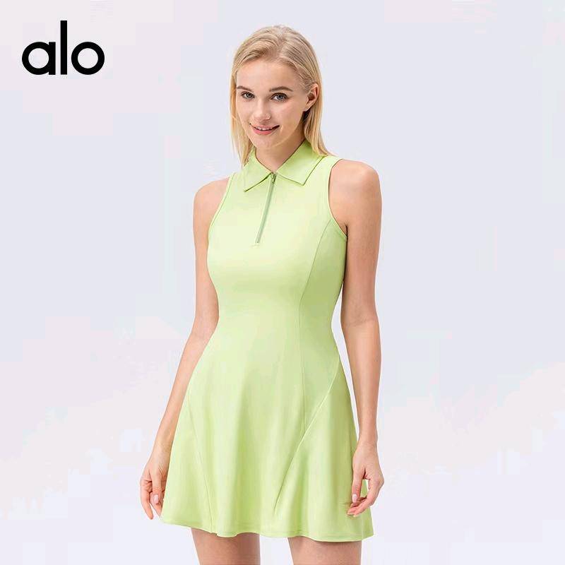 ALO YOGA 💰78💎支持一件代发 
aloyoga 高尔夫翻领连体球裙女速干透气收腰撞色运动休闲连衣裙
【品牌】ALO 
【款号】42157
【面料】涤纶80%+氨纶20%
【颜色】白+蓝色，白+紫色，果绿色，黑色，深棕色
【尺码】S，M，L，XL，XXL
 专柜同款品质，厂家直销，货源充足，售后保障
