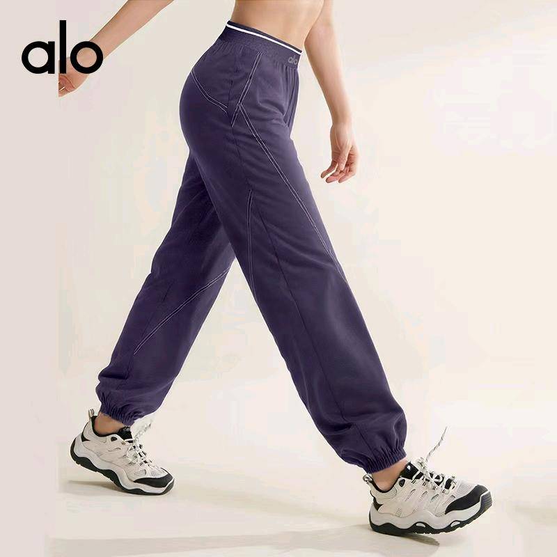 ALO YOGA💰73💎支持一件代发
aloyoga长裤速干长裤女宽松跑步健身弹性透气训练运动裤
【品牌】ALO 
【款号】JYWK025
【面料】氨纶/聚酯纤维
【颜色】黑色，酱紫色，枪灰色
【尺码】S，M，L，XL，XXL
 专柜同款品质，厂家直销，货源充足，售后保障
