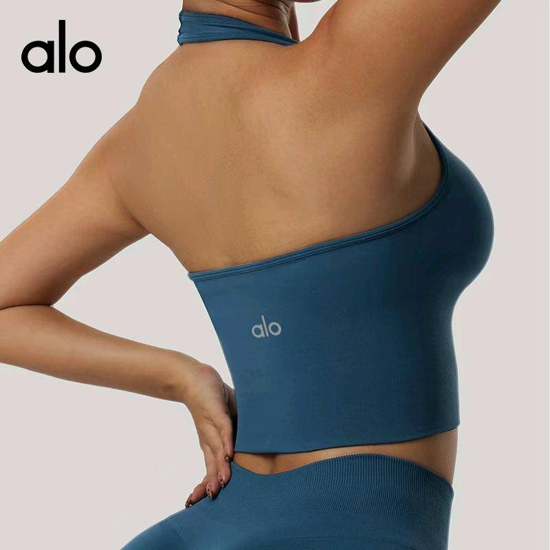 ALO YOGA💰83💎支持一件代发
aloyoga背心挂脖瑜伽文胸跑步美背健身背心防震运动内衣
【品牌】ALO 
【款号】WX8022
【面料】氨纶/锦纶
【颜色】黑色，卡其色，蓝色，深灰色，琉璃紫，蜜桃粉，樱桃红
【尺码】S，M，L，XL
 专柜同款品质，厂家直销，货源充足，售后保障