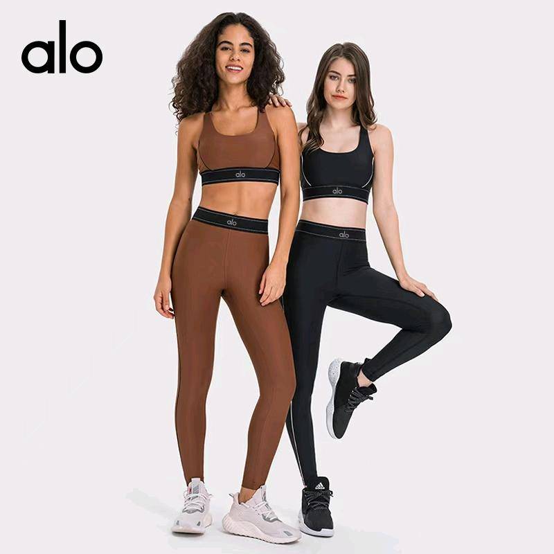 ALO YOGA 💰148💎支持一件代发
aloyoga欧美跨境撞色健身服套装美背防震瑜伽内衣高腰提臀运动紧身裤套装
【品牌】AlO
【款号】DW346+DL347
【面料】棉类混纺
【颜色】黑色，可可色，本布白，石墨灰，海军蓝
【尺码】4/S，6/M，8/L，10/XL，12/XXL
 专柜同款品质，厂家直销，货源充足，售后保障