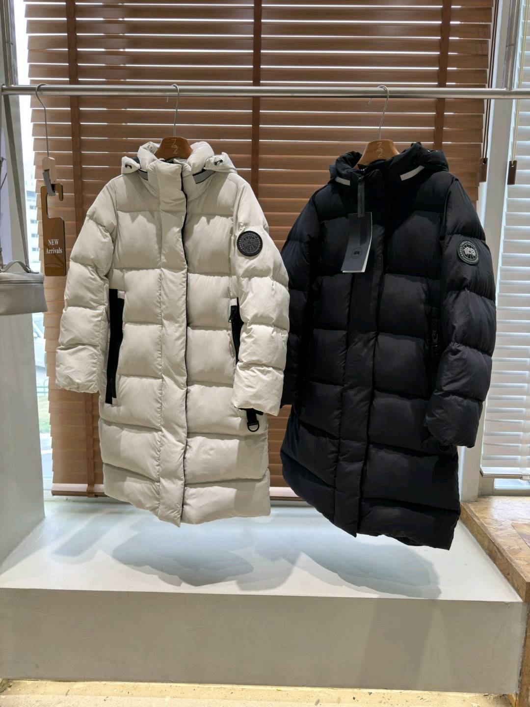 【龙洋专供】🔥𝐂𝐀𝐍𝐀𝐃𝐀 𝐆𝐎𝐎𝐒𝐄｜加拿大鹅 𝐁𝐲𝐰𝐚𝐫𝐝 黑标长款 派克大衣